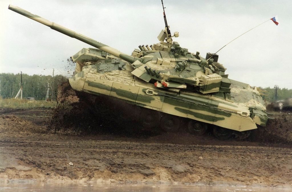 Russian Object 640 Note that this is a prototype of a T-80UM with Drozd, NOT the Object ...