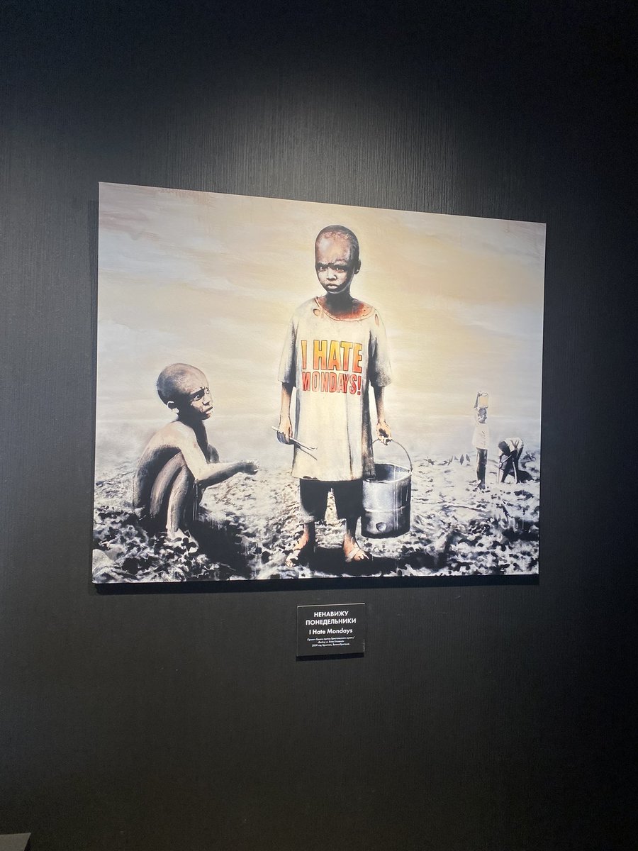 Mark5475943's tweet photo. #art #Banksy https://t.co/j8eGNwp8k4