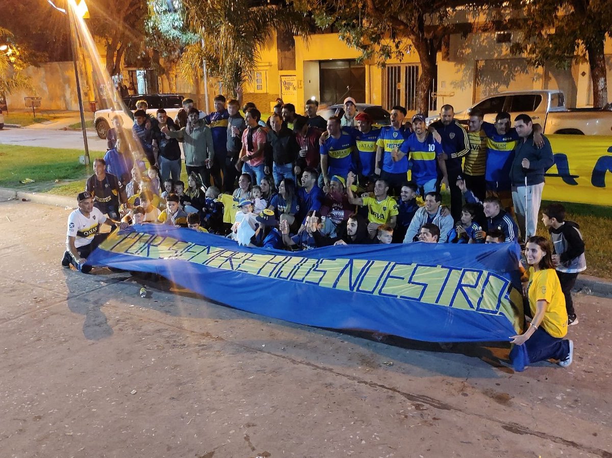 cabj_vc's tweet photo. Esto es boca 💙💛.
Esto es la peña xeneize de villa cañas https://t.co/YUHwE9TC2K