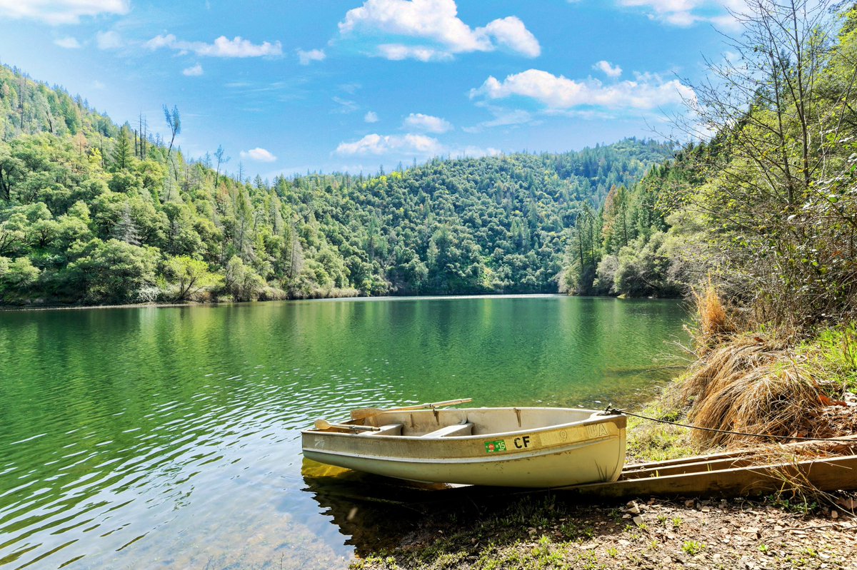 MilesMinnoPhoto's tweet photo. Who doesn’t love a great adventure! Whats cool about this place its on the property! All of this is at your fingertips imagine hanging down by the river enjoying cool beverage maybe even kayaking or fishing… Stay tuned for video of this amazing place! #placerville #placervilleca https://t.co/pJ8YVQfNha
