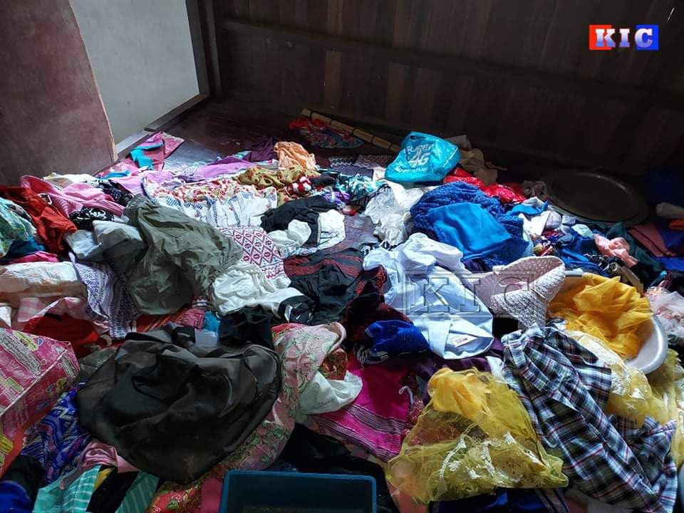 PaingMinLwin2's tweet photo. These photos show the devastation the left after military terrorists and BGF broke in and violently stormed the civilian houses in Annphagyi village, southern Kawkareik tsp. #ASEAN_StopLegalizingJunta #2022Mar22Coup #WhatsHappeningInMyanmar https://t.co/aeM1ZaIsf5