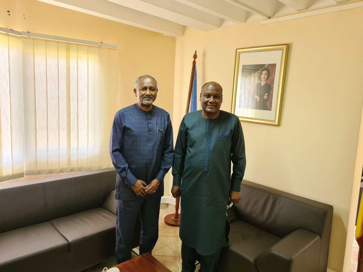 Rencontre très fructueuse avec M. Aliou Ly SG COMNAT/UNESCO Sénégal. La COMNAT engagée pour promouvoir les valeurs de l'UNESCO.