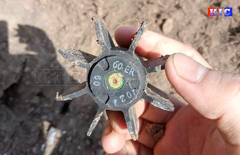 PaingMinLwin2's tweet photo. This is the photo evidence that SAC troops who have been stationing in Yaylalkone village, Kawkareik tsp fired heavy weapons to the village last night.  #ASEAN_StopLegalizingJunta  #ASEAN_StandForDemocracy #2022Mar22Coup #WhatsHappeningInMyanmar https://t.co/FzamLJsegV