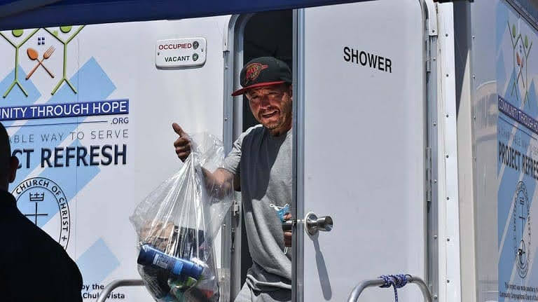 CTH465's tweet image. #ProjectReFresh #ProjectReFreshTuesday. Weekly mobile showers 🚿 for the unsheltered every Tuesday at 465 C. Street in Chula Vista from 9-12AM. Hot meals, coffee ☕️, hygiene kits, gap services, @SDCountyHHSA and more.