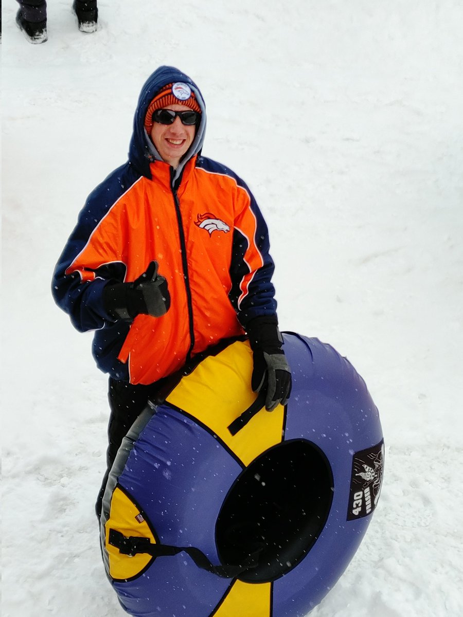 heathwilson0112's tweet photo. Had so much fun with our trainers snow tubing at Fraser Tubing Hill! Thank you for all you do!🌶️🧡🌶️🧡#chilislove #greality https://t.co/8Ciaa8IobX