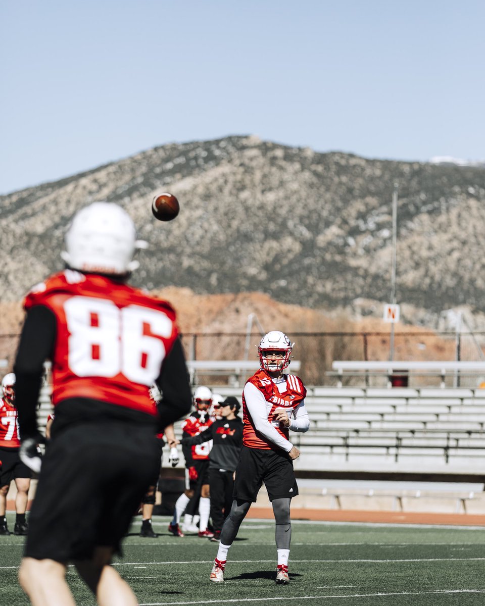 SUUFB_'s tweet photo. We’re back‼️

#FocusFightFinish #StormTheSky https://t.co/qdTmgMaWVC