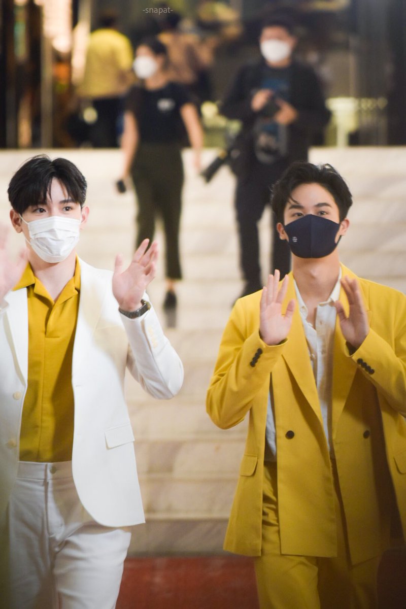 npk_p02's tweet photo. ไม่ได้เห็นภาพคู่แบบนี้มานานแค่ไหนแล้วนะ 💙
#NTFirstClassCinemaxTayNew #เตนิว https://t.co/MyvzYoQZFl