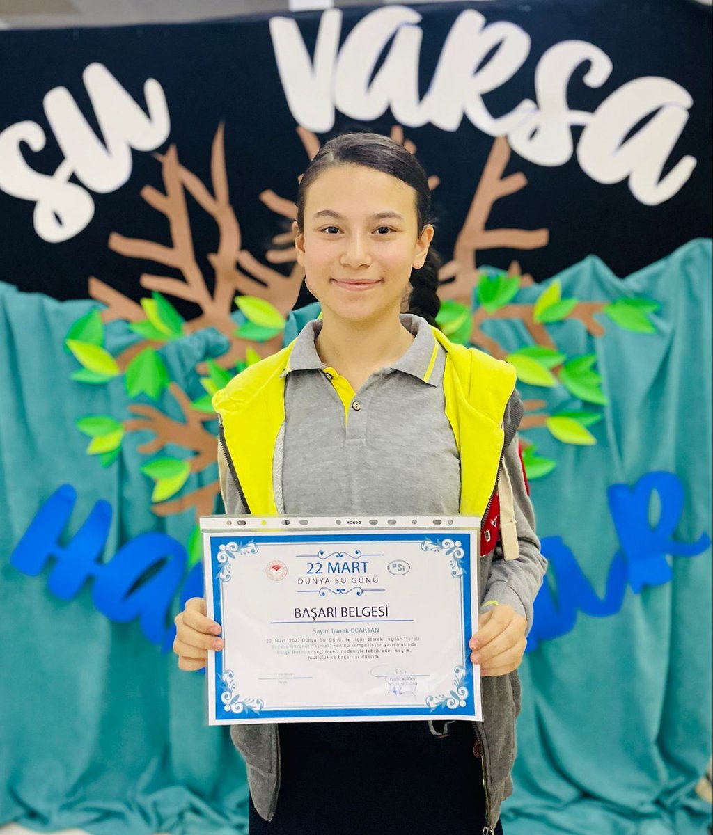 ✨Kompozisyon Bölge Birinciliği ✨
22 Mart Dünya Su Günü kapsamında DSİ'nin düzenlediği “Yer altı Suyunu Görünür Yapmak” konulu kompozisyon yarışmasında Bölge 1.si olan 8.sınıf öğrencimiz Irmak OCAKTAN'ı tebrik eder, başarılarının devamını dileriz.