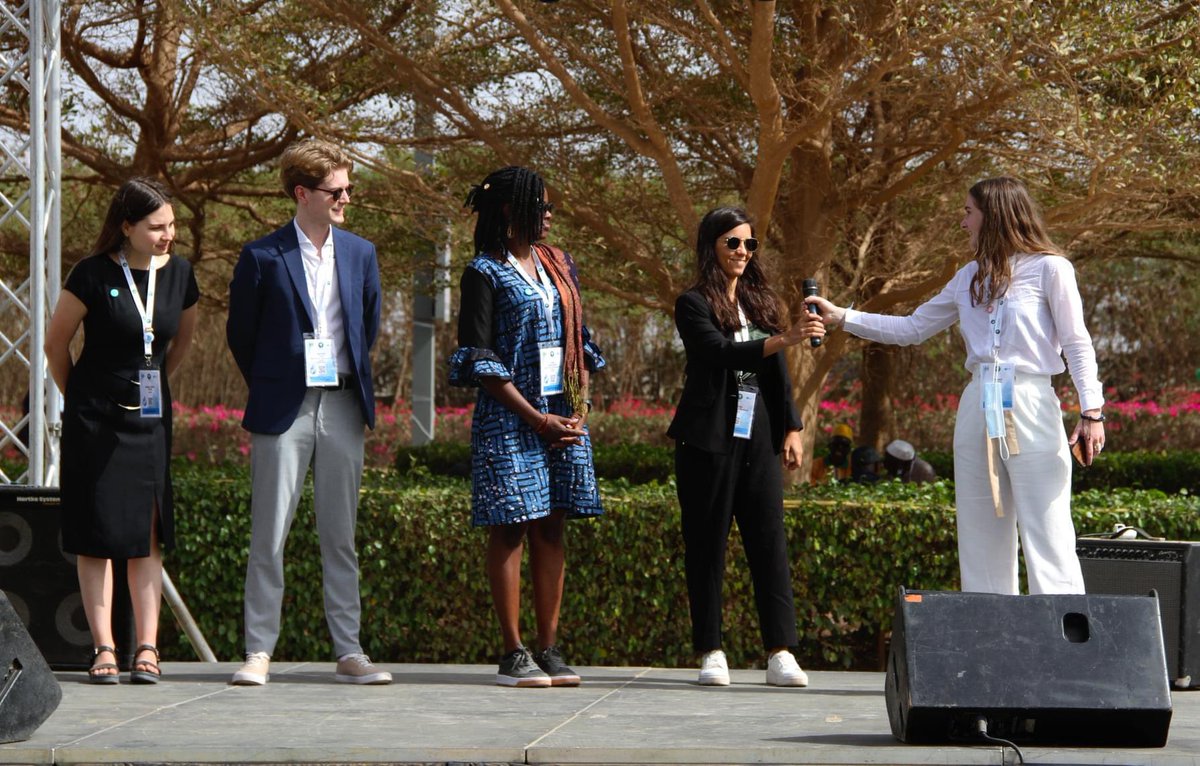 Blue Peace 💧 tweet media