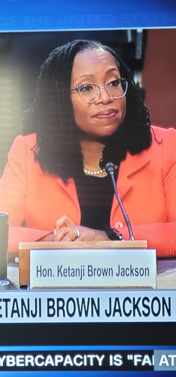 LamontFrazier4's tweet image. Ketanji Brown Jackson must truly be thinking that "These MORONS have NO IDEA of whom they're screwing with! 
#BlackGirlMagic! #HarvardGrad! This ain't her first time at the rodeo....even though she's surrounded by CLOWNS!