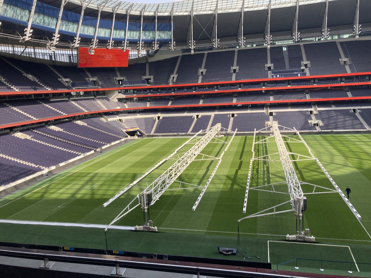 j__knowles's tweet image. In full tourist mode this afternoon - love this - better than NASA 💫#masterclass2022