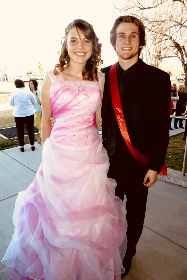 Wiikstrom's tweet photo. 8 years ago today I was in prom royalty. Time is a thief and life goes fast #prom #prom2014 https://t.co/mrALoENX80