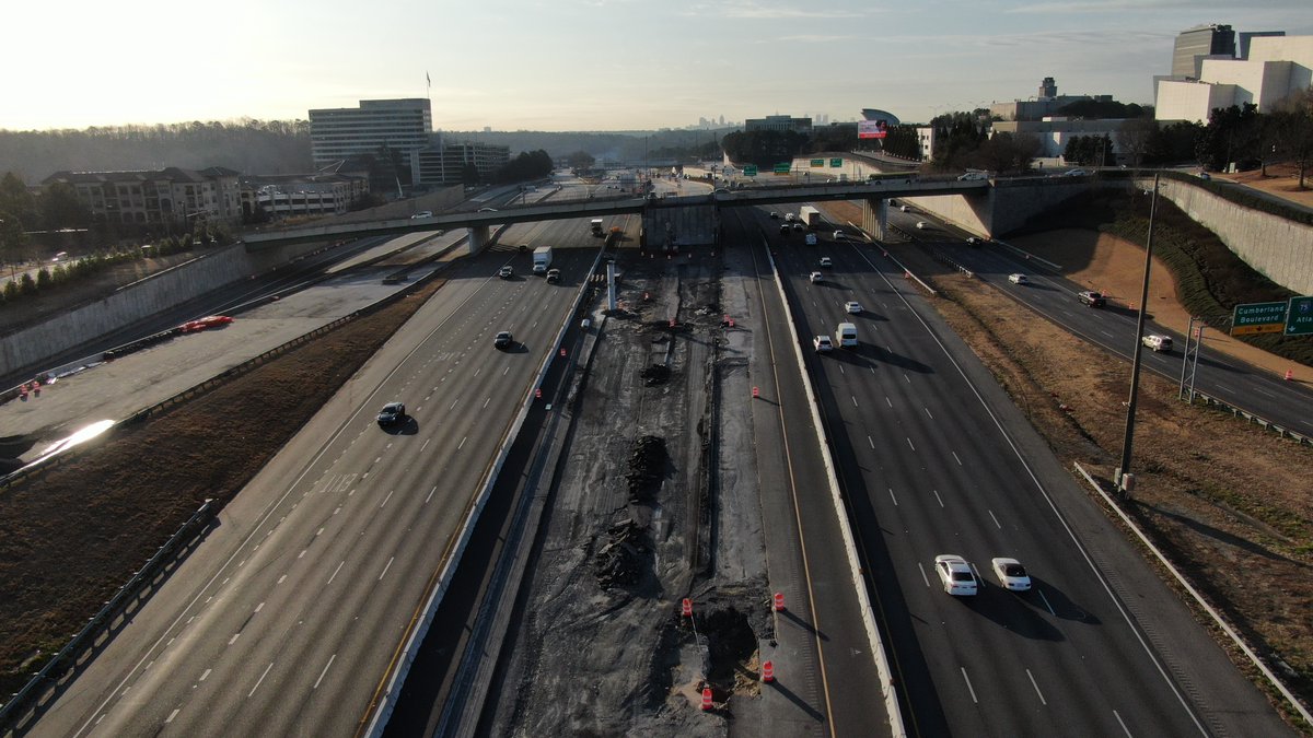 CumberlandCID's tweet photo. The Akers Mill Ramp continues to advance in coordination with GDOT and construction contractor CW Matthews. It will be the newest access point for the I-75 Northwest Express Lanes System. 
The Ramp is on schedule and will be open to the public by Spring of 2023. https://t.co/SP2SgT8FJn