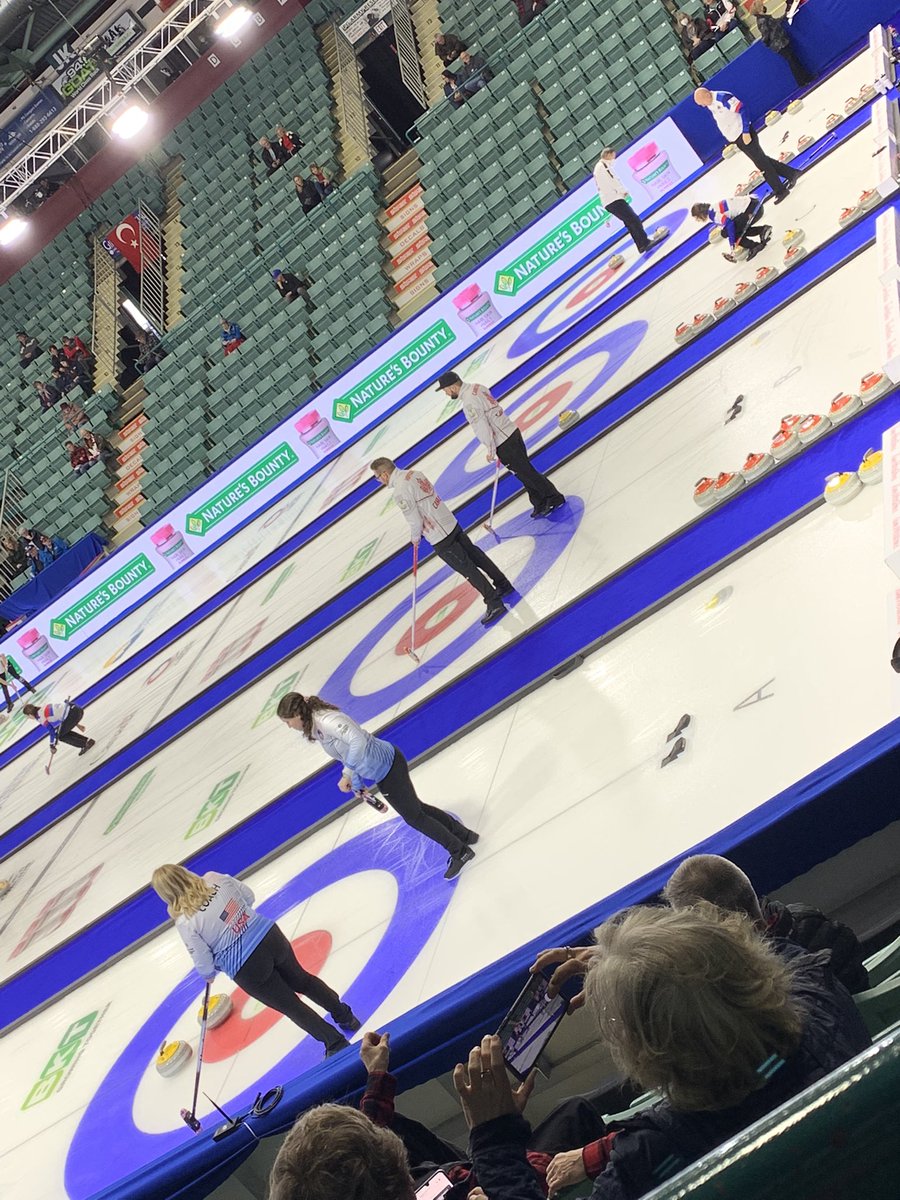 scottieschicken's tweet photo. Do you recognize the 3 Canadian coaches on ice right now? @overtonclapham for USA, @Reidarama for CA and Twitterless #PierreCharette (at least I canβt find him)for SWI/@TeamTirinzoni . Our wonderful @waynemiddaugh (SWE) worked successfully at this mornings drawπππ₯ #curlfam https://t.co/2f9baVgmkK