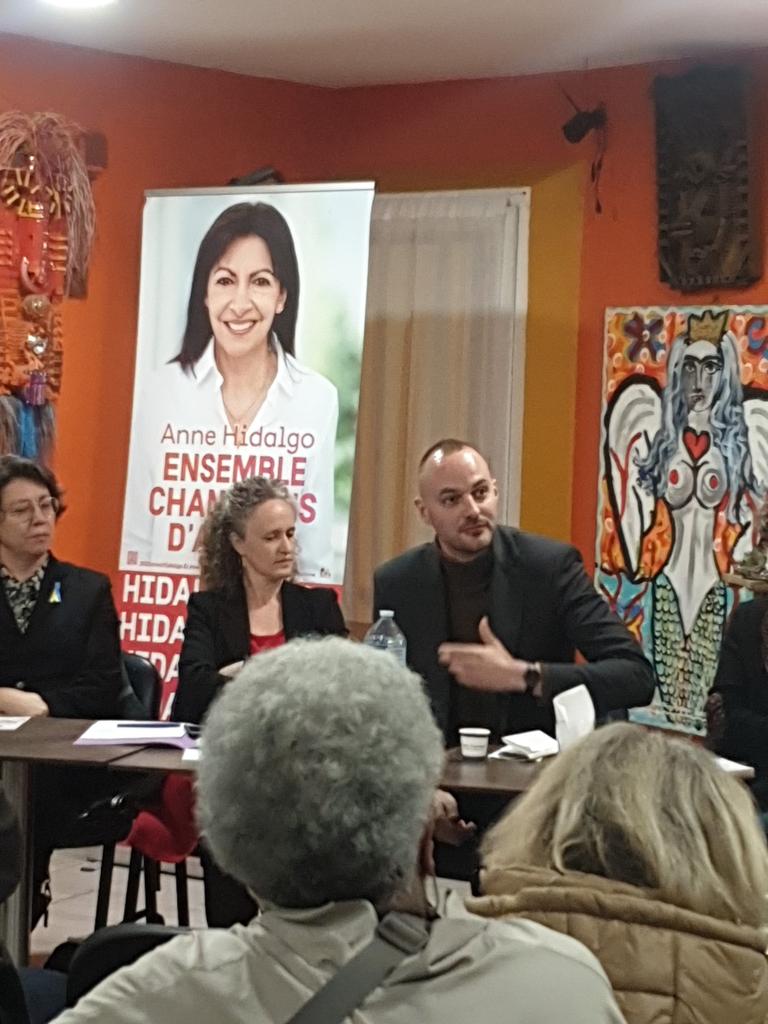 PSParis18's tweet photo. [#direct🔴] @KevinHavet : "L'#Education peut donner un sens à l'engagement citoyen. Le parlementaire peut faire beaucoup !"
#Paris18
#legislatives2022 
#circo7517 https://t.co/CeSGF2YbPo