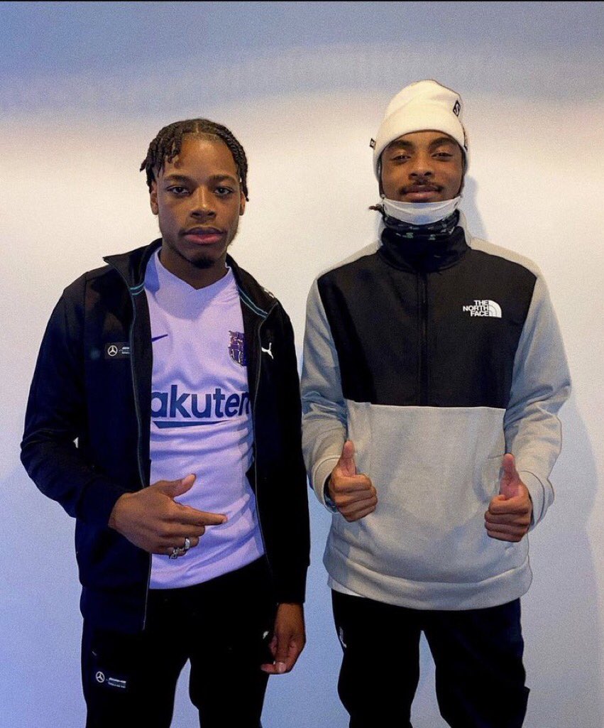 DiscoveryDrill's tweet photo. 🚨 BEENDO Z x LA FÈVE 

Un feat a été enregistré entre les deux artistes ! https://t.co/Gw4TTgIopz