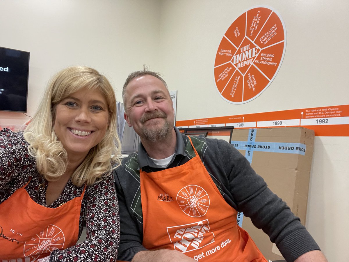 DawnSnyderHD (@snyder_hd) on Twitter photo When I first started with Home Depot I knew that one day I would love to work for this man. Who knew that today I would be sitting and working with him as a peer. Thank you for taking time for me today. <a href="/Madash25/">Mark Shurlow</a> When I first started with Home Depot I knew that one day I would love to work for this man. Who knew that today I would be sitting and working with him as a peer. Thank you for taking time for me today. <a href="/Madash25/">Mark Shurlow</a>