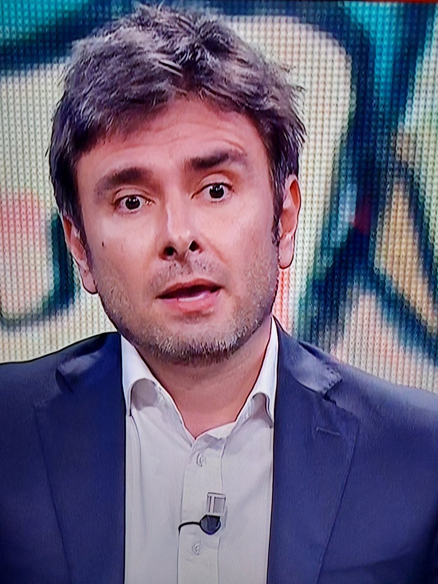 CrCama's tweet photo. Dr Jackyll o Mr Hyde?
Fatemi capire se Dibba sta bene, sono preoccupata.
#dimartedi https://t.co/UxFdcp1txU