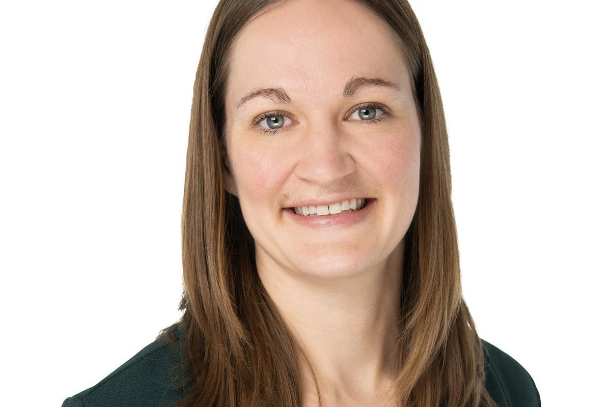 Portrait of Lindsey Dietz