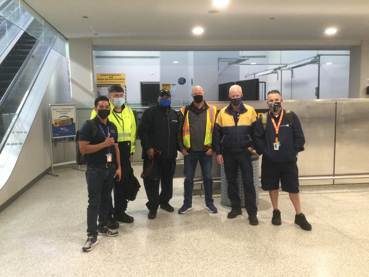 Consistency team is excited to be partnering with the great team in EWR for the next couple weeks. #core4 #consistency <a href="/rodney20148/">Rodney</a> <a href="/HendyGeorge/">George Hendy</a> @UA_Ramp_Proud <a href="/csarkari/">Cyrus Sarkari</a> <a href="/Jordan_Bykowsky/">Jordan Lynn Bykowsky</a> <a href="/MikeHannaUAL/">Mike Hanna</a> <a href="/JMRoitman/">Jon Roitman</a> <a href="/EddieLGordonJr1/">Eddie L. Gordon, Jr.</a> <a href="/weareunited/">We Are United</a>