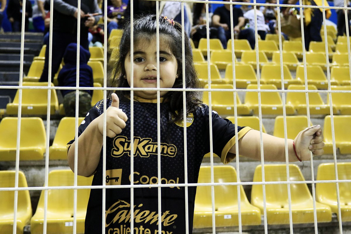 👇🏻😁 RT si crees que hoy vuelven las SONRISAS a #LaPecera. 

#GritaXLaPaz