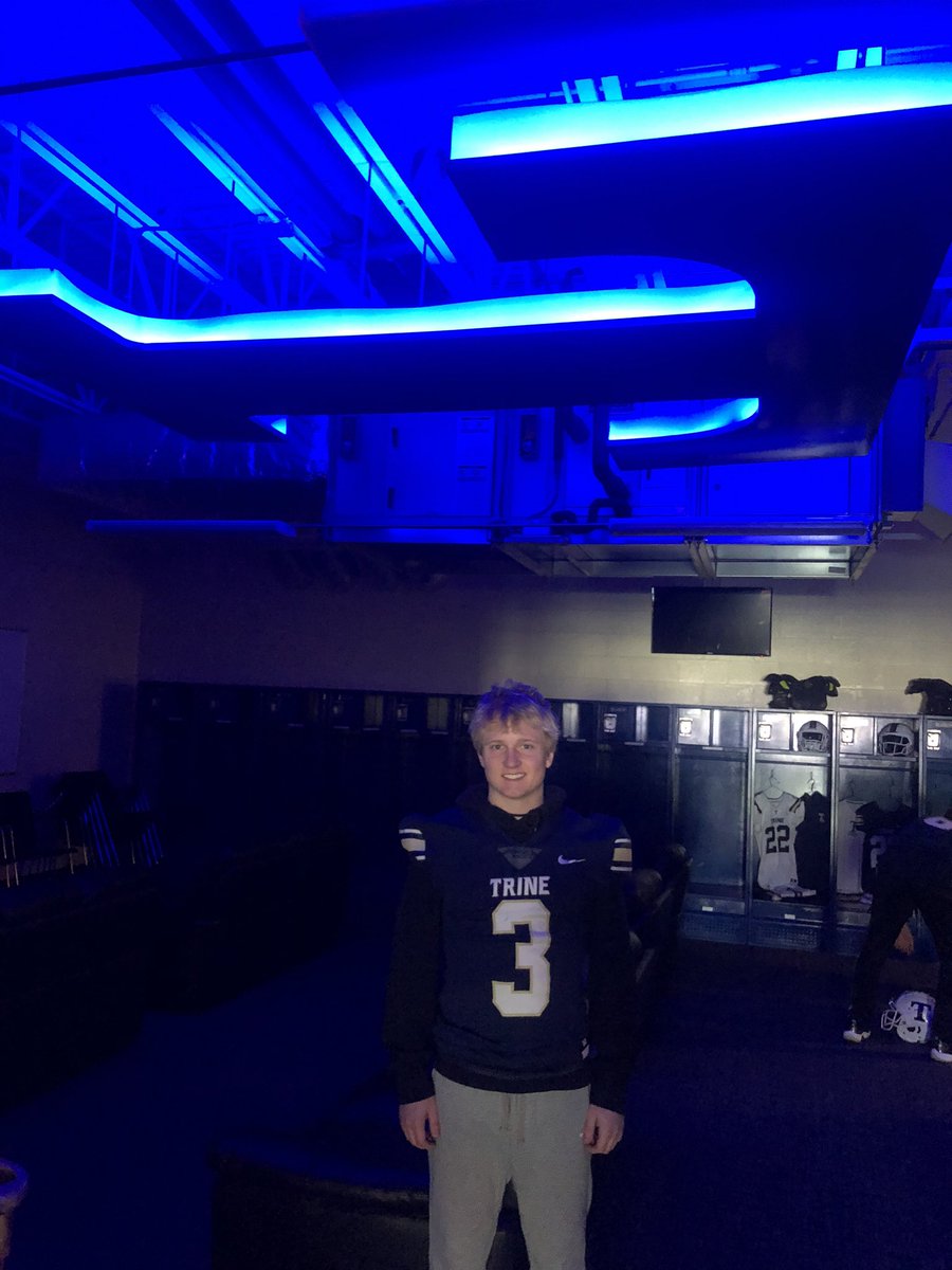 COMMITTED‼️
<a href="/CoachRav/">Eric Ravellette</a> <a href="/TrineThunderFB/">Trine Thunder FB</a>