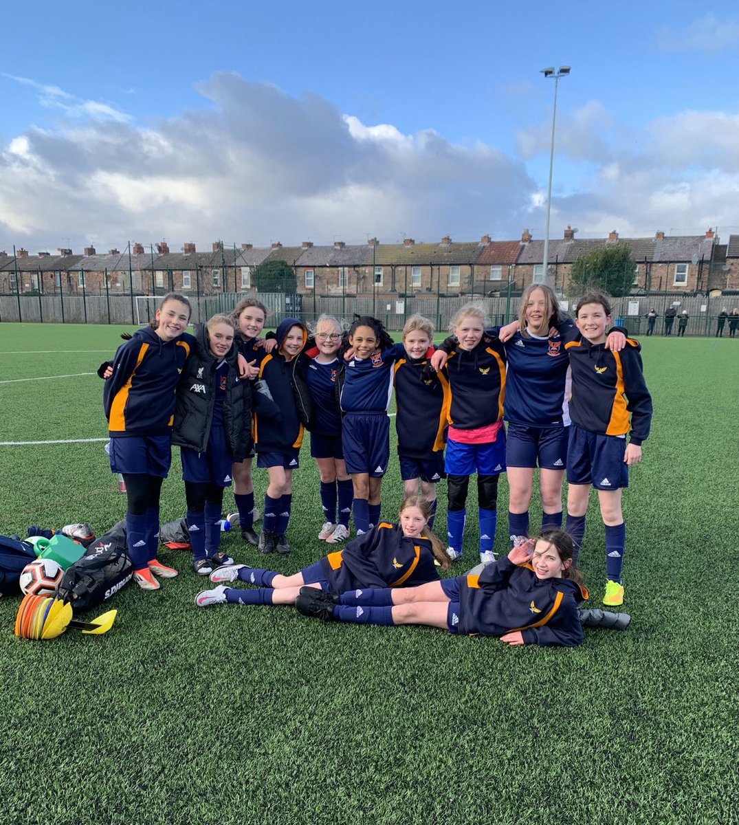 abblanchschool's tweet photo. Good luck to the Year 7 football team as they travel to Norwich tomorrow for the semi final of the @SchoolsFootball U12 national cup. Send in your messages of support, retweet and like this message. Let’s show them that the city of Liverpool are right behind them 🙌🏻⚽️🥅 https://t.co/eSjIvh8OCR