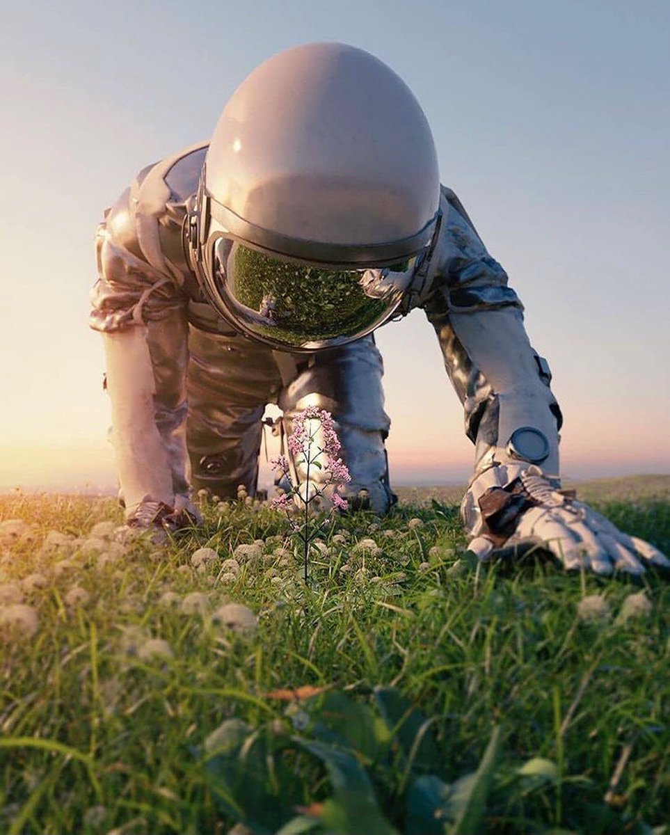 keep your mask on 🎾
don't forget that 
it only takes one case 
for contaminate the planet 🦠