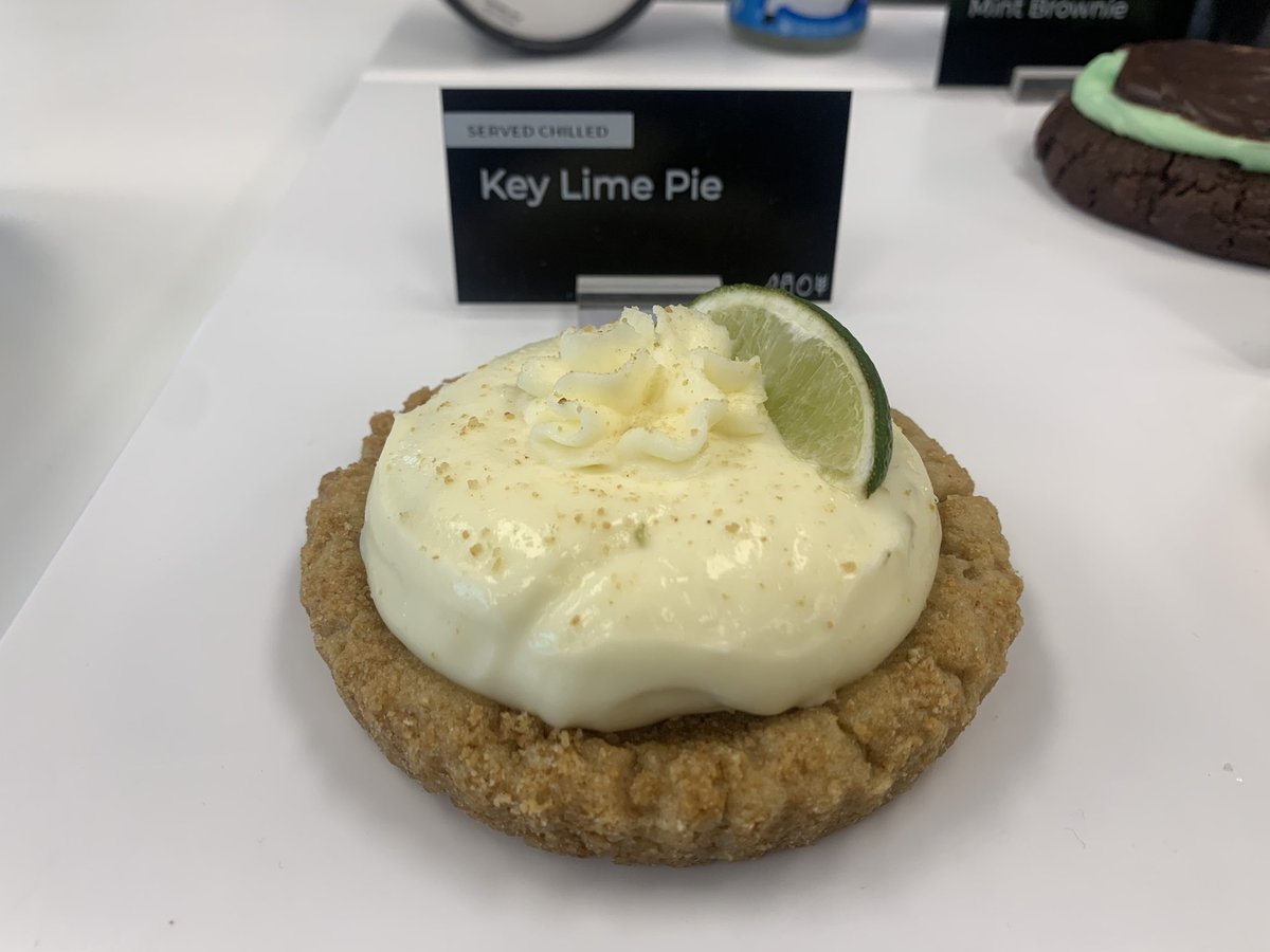 DuchessofRnR's tweet photo. Oh it’s on!!!! @CrumblCookies
#KeyLimeCookie 🍪 https://t.co/K95WKC0qe7