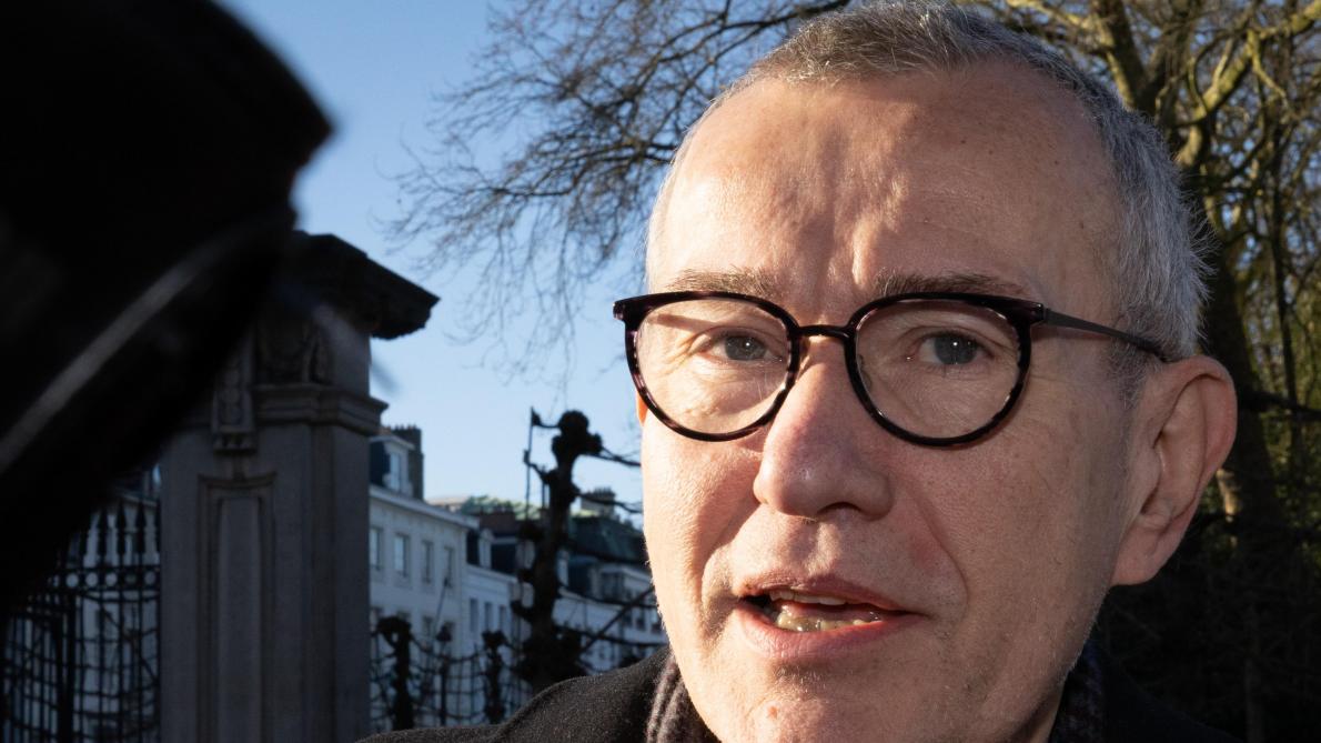 lesoir's tweet photo. Frank Vandenbroucke met en garde au sujet du covid: «Je suis un peu inquiet» https://t.co/GqERyAuVYB https://t.co/DRVTpxHLIc