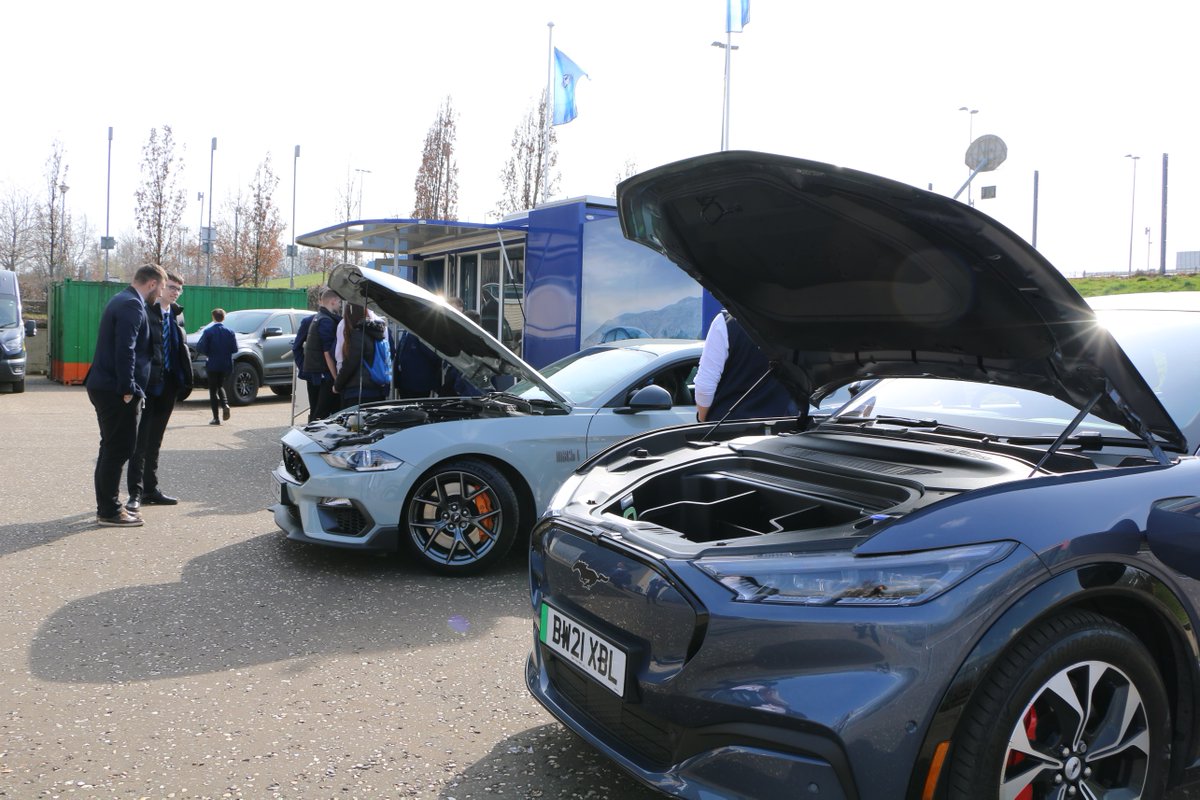 northacad's tweet photo. Today we welcomed the Allen Ford Roadshow to the Academy, students were able to learn about the Mustang and the new electric Mustang along with other vehicles and ask questions of the experts. #mustang #AllenFord #cars #engineering #mechanics #educationwithcharacter @AllenFordUK https://t.co/ERh8QnGr9w