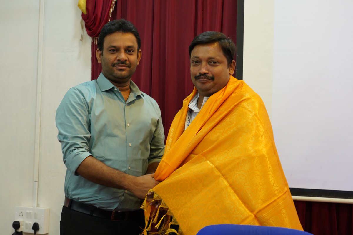 asetsafety's tweet image. Aset Successfully conducted One Day Training in the Topic of "Basic Safety Procedures" to Chemical Engineering students (Dr. MGR Educational and Research Institute) On 22-Mar-2022 @ Aset Auditorium, Chennai. 

#asetcollege #chemicalengineering 
#onedaytraining #mgruniversity