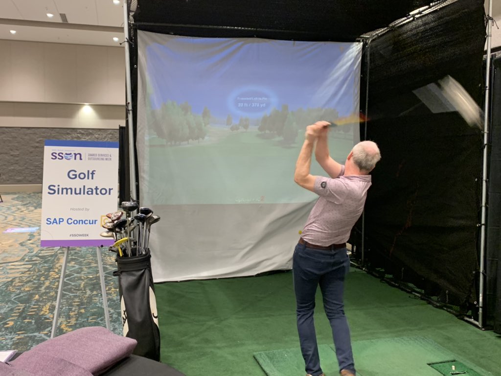 Eben_Be's tweet photo. Random long drive competition taking place @SAPConcur booth 518 for #SSOWeek🏌️‍♀️🏌️‍♂️ current leader is at 308 yrds! @ssonetwork @ssoweek https://t.co/JFHQGDwMEE