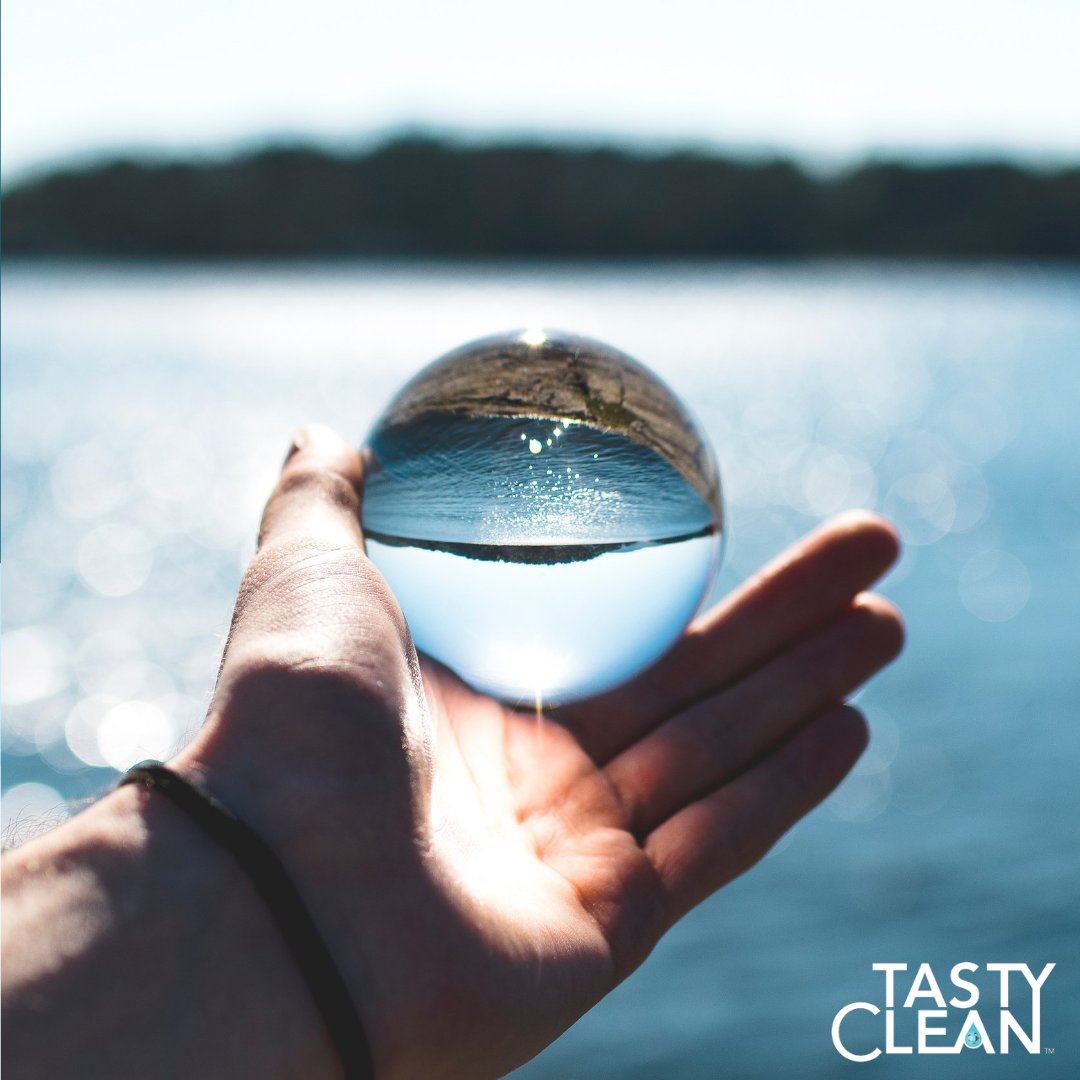 Tastyclean's tweet photo. Every day should be #WorldWaterDay, but today actually IS actually world water day! We pride ourselves on the fact that #TastyClean's products save an average of a gallon of water per use vs washing your items with soap and water! π§ #SaveWater https://t.co/0U9YPIuLGB