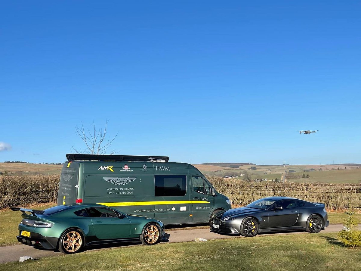 theflyingtech's tweet photo. What a pleasure servicing not one, but two Aston Martins. The Flying Tech visited The Auto Lounge in Scotland to take care of these beauties!
#flyingtech #flyingtechnician #carservice #scotland #astonmartin #hwmastonmartin #hwm #astonmartinwaltononthames #car #cars https://t.co/pQgyHazZrA