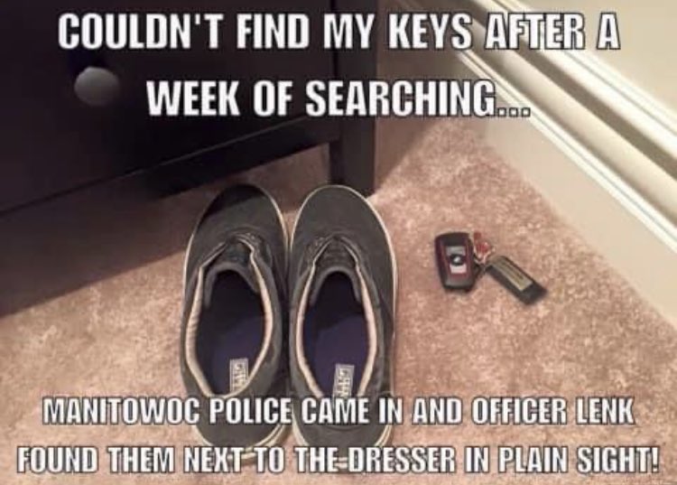 Christi18612352's tweet photo. Some memes will never get old /) #makingamurderer #wakeupwisconsin #gregoryallenisthekey #happybirthdayteresahalbach https://t.co/qmuPce9ob3