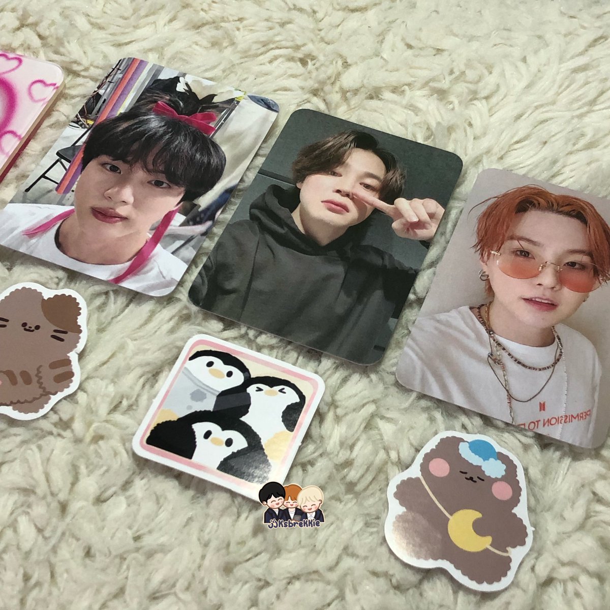 rukkppw's tweet photo. 🗯📦 #jjksbrekkiegets #fromstyc

𓈀 thank u @2juuer for hosting this go ! super love everything aaaa <33 thank u rin so much @9597world for this gift :( love kita so muchie mwehehe https://t.co/QcDD4FXytx