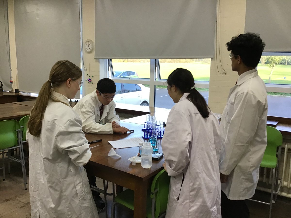 CryptScience's tweet photo. After winning our heat, the four members of our @RoySocChem Top of the Bench team are now competing in the national final! 

Having done so well already, the students now face a fiendish written exam and challenging team practical. Best of luck! #CryptChallenge #CryptChemistry https://t.co/2NHwIlXe23
