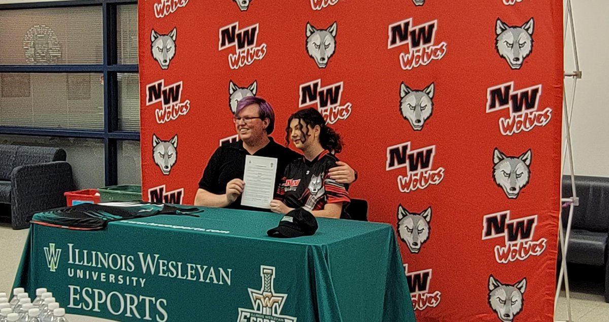 Today Cora and Lorenzo welcomed <a href="/Zunix00/">Zunix00</a> of <a href="/NWeSportsTeam/">Niles West eSports Team</a> to the IWU family! Coach <a href="/AliSayedScience/">Ali Sayed</a> and his program set her up to help her step into collegiate prepared!

Roster spots are still available for next Fall, reach out today to see if IWU can be your collegiate home!