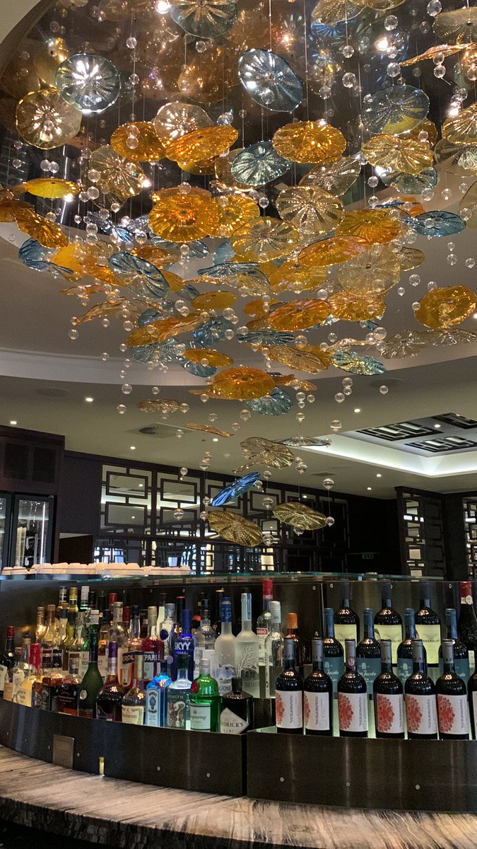 5T0D12's tweet photo. Few pre holiday beers before our flight tomorrow morning….@RBEhotels 
#TenerifeBound
#EasyInnit
#LifeOfRiley
#MuchNeededTimeAway https://t.co/CPD2azEtoe