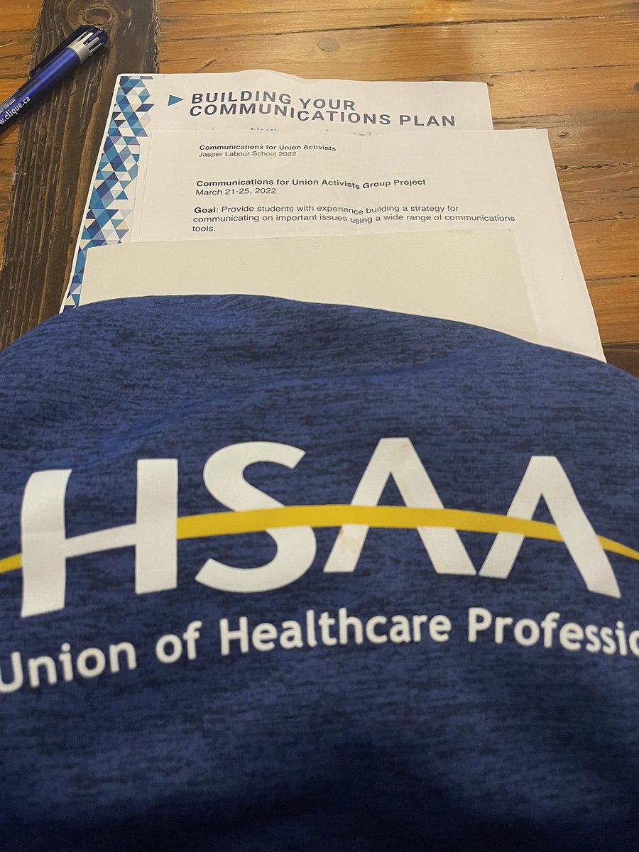 sarflower45's tweet photo. Communications for union activists class at #jasperschool #forwardthinkers #HSAA #unionactivists #union #ableg https://t.co/lq7q2Z4JRJ