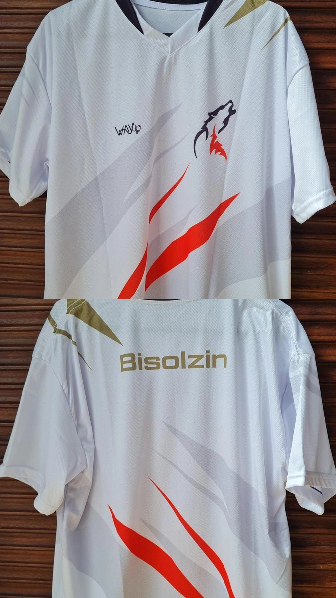 RECEBIDOS DE HOJE da <a href="/RDWEsports/">RedWolf</a> e da <a href="/fonttenergy/">FonttEnergy</a>!

sentimento extremamente gratificante! - obrigado pelo fardo de energético, pelo balde + copo da marca, pelo mangá e pela camisa! <3