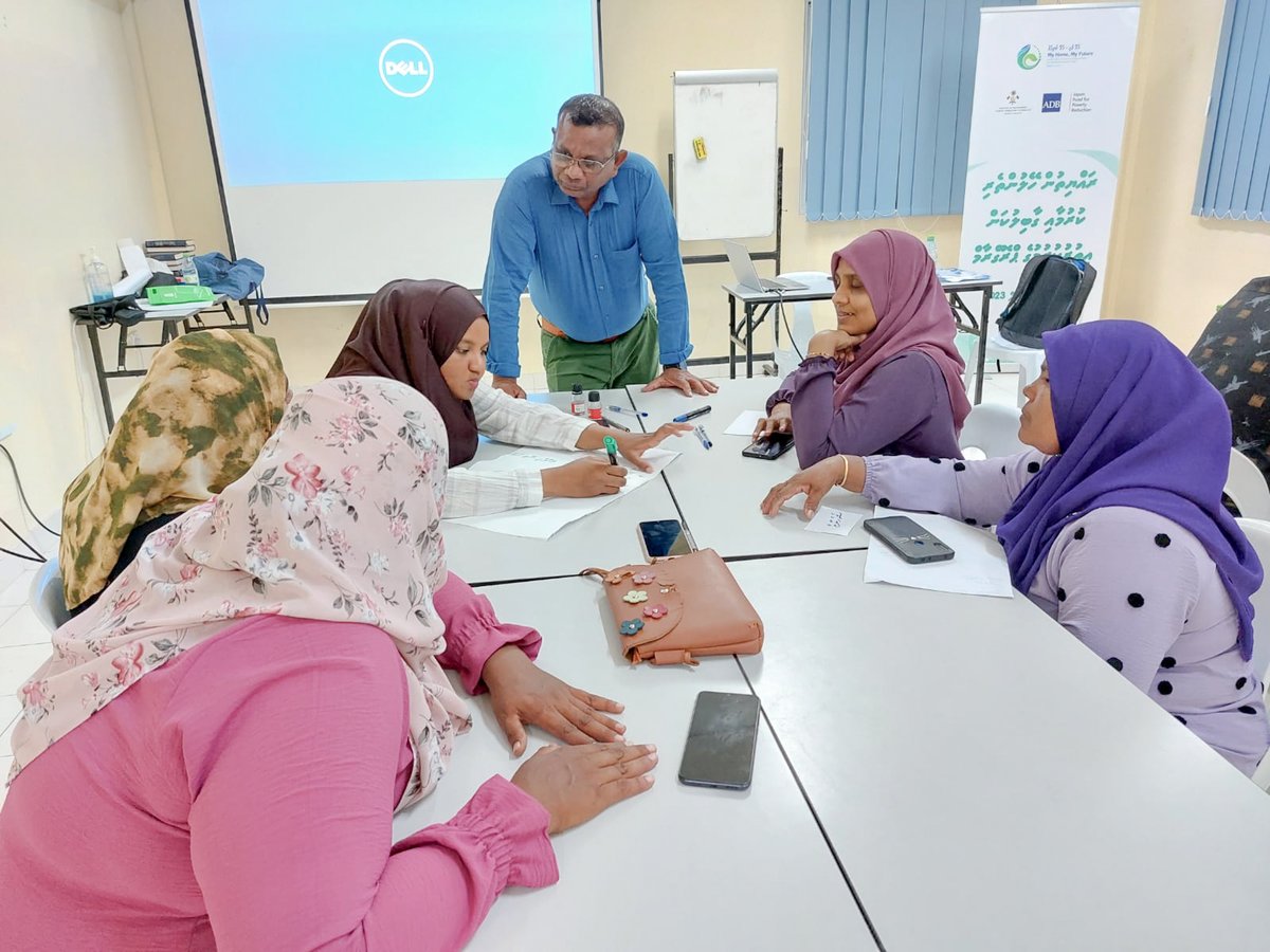 mymaldiveshome's tweet photo. ADh.Mahibadhoo has a long way to go to establish a sustainable SWM system in the Island. The young and energetic team of leaders completed the SWM planning workshop on 21st March 2022 with determination to initiate the process in the island as soon as possible. https://t.co/95SLYA5ADF