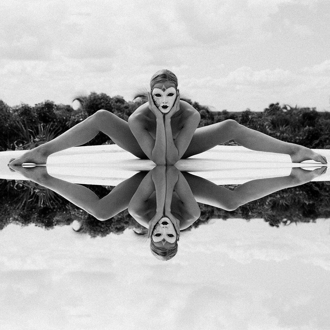 ANŌNYMA

Obey no one.

superrare.com/artwork-v2/an%… <a href="/SuperRare/">SuperRare</a>