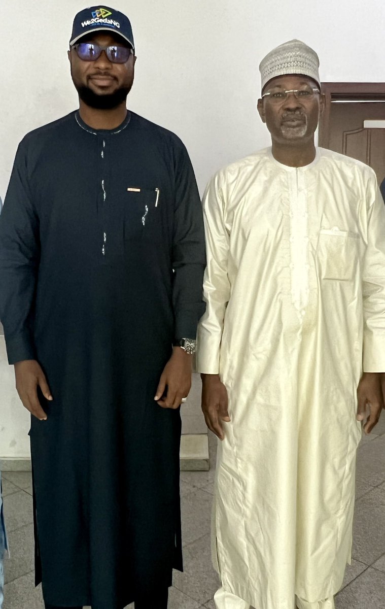 ziter001's tweet photo. Fruitful meeting with Nigeria Democratic Stakeholders Group. 

Also met with Prof Jega for more wisdom and understanding of the entire electoral process and how it will affect us as a movement.  

#we2geda #Politics #2023Elections #we2gedaLaunch https://t.co/Yxrr3gjOMG
