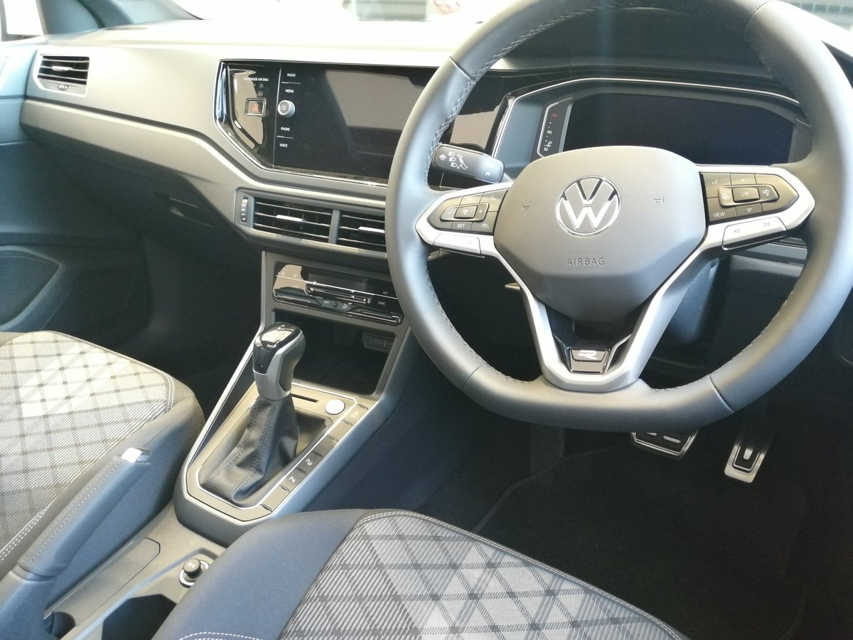 The new Polo Tsi is just flames🔥🔥🔥
#Polo#Tsi#Volkswagen#McDulingsvw#Polo Nation #FamilyMeeting #CyrilRamaphosa