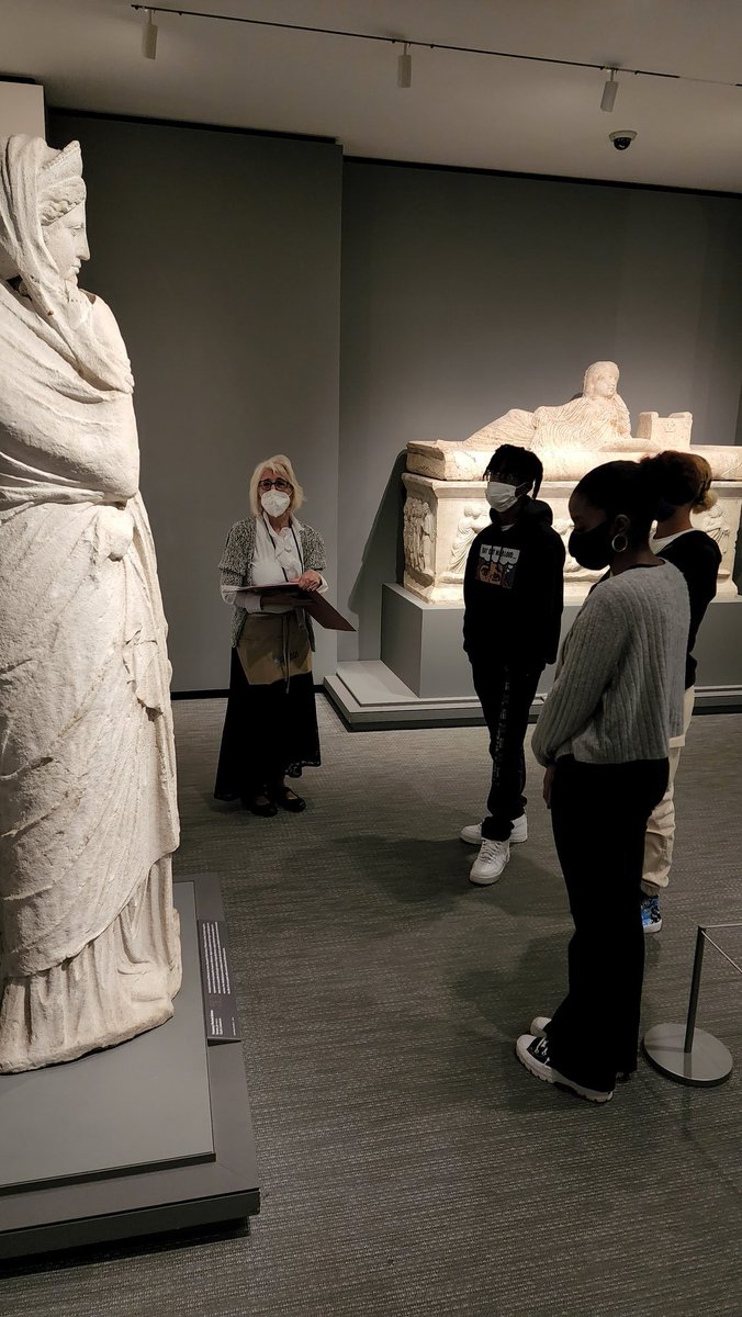 _LandstownDECA's tweet photo. A cool fashion field trip... Thank you @ChryslerMuseum for the eye opening experience! https://t.co/EDMYFZDAm3