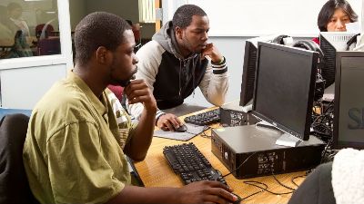 flossinmedia's tweet photo. FlossinNews from the Black Beat - https://t.co/JXwVpXa7Pv RQ Project announces Early Work Package, Library continues its FREE computer and tech training, Cannabis Advocates get a Win for BIPOC communities with the passing of the Equity Investment Act https://t.co/zXOQdXMX3m