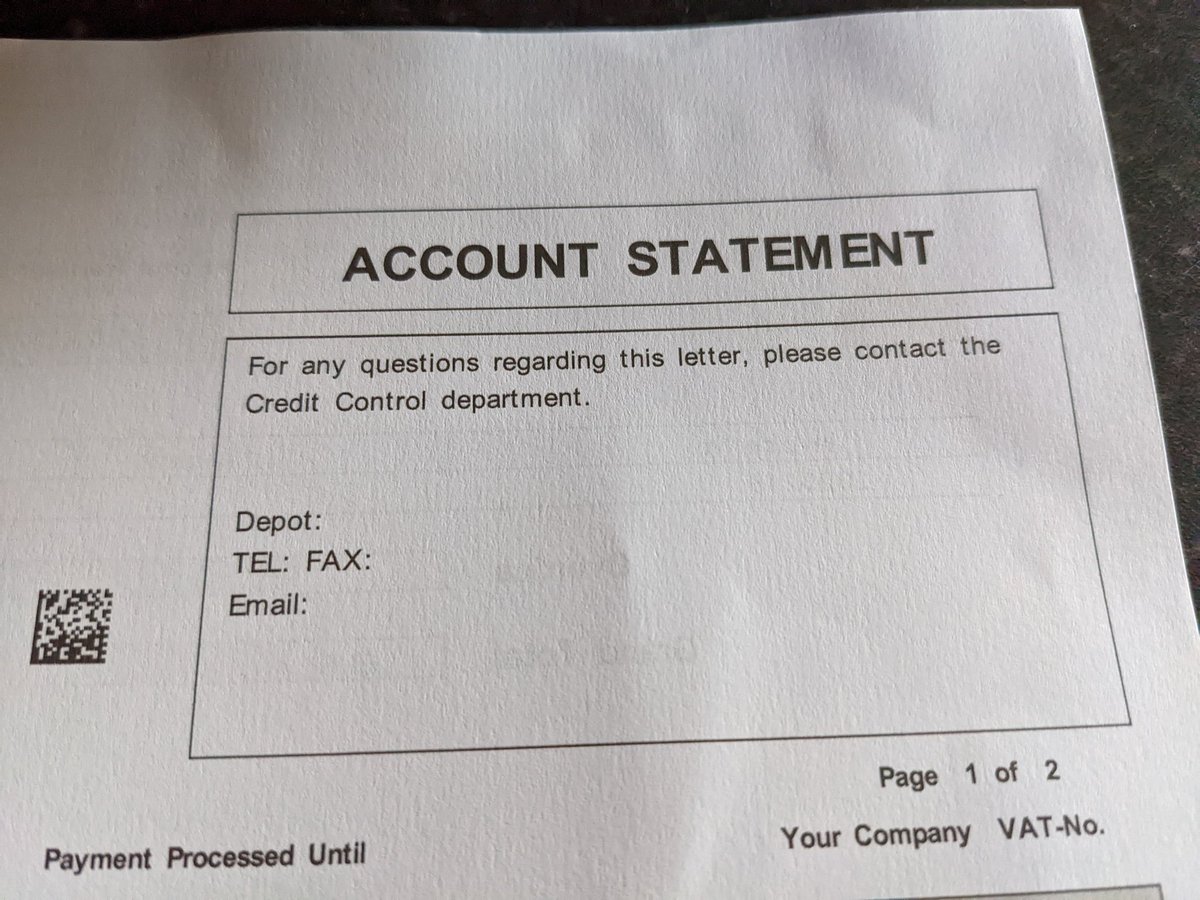 sallyannsbags's tweet photo. Well done @FedExEurope @FedExHelpEU ! Chasing an invoice that a) isn't due until 30/3/22, b) was paid 10 days ago, and has the most unhelpful "if you need to contact us..." Section ever. Your customer care knows no bounds #lousycustomerservice #FedUpwithFedEx https://t.co/C4eDUiqEhg