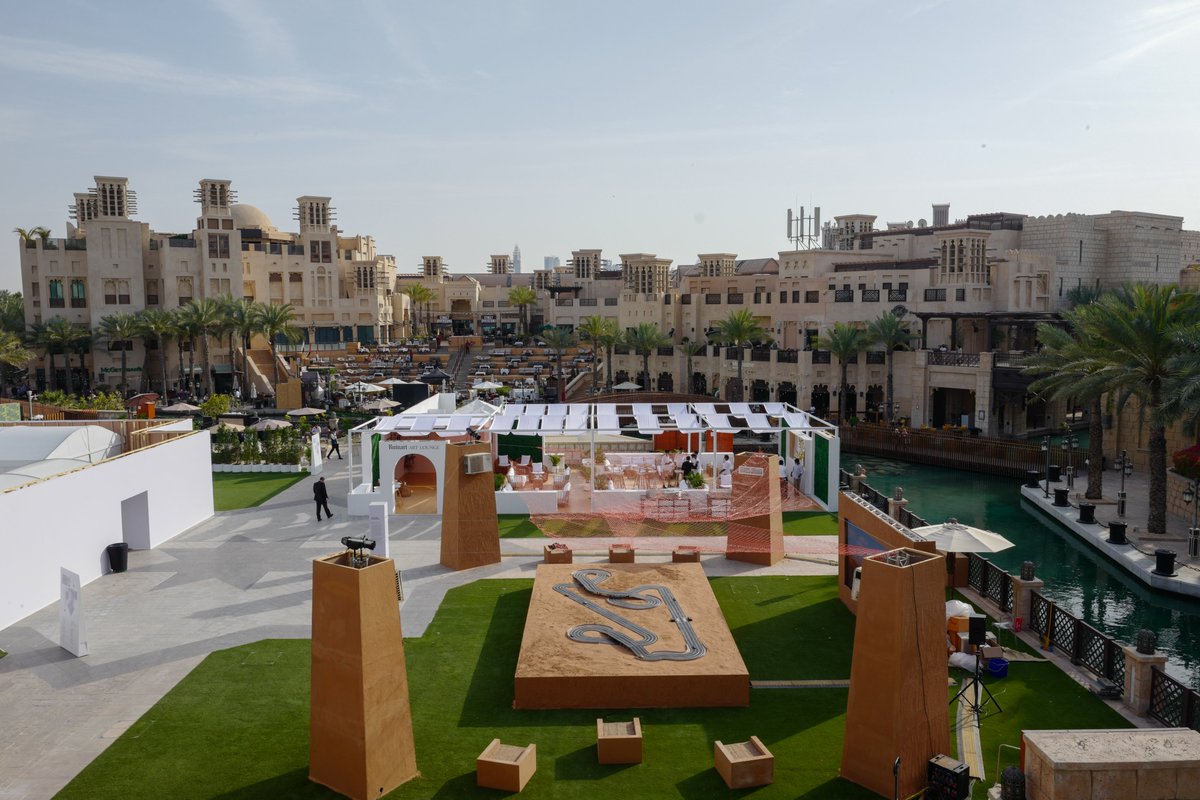 Art Dubai closed the 2022 edition with strong sales and record visitor numbers
islamicartsmagazine.com/magazine/view/…